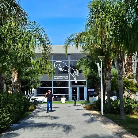 Appartement Con Piscina En Nova Oliva
