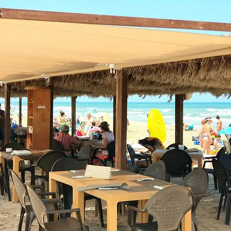 Con Piscina En Nova Oliva